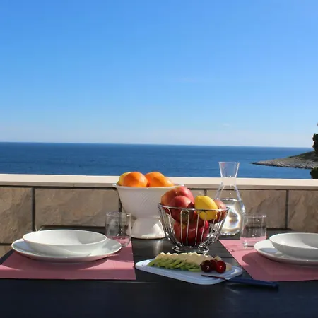 Kiki's Haven By Kristonia Lejlighed Hvar Town