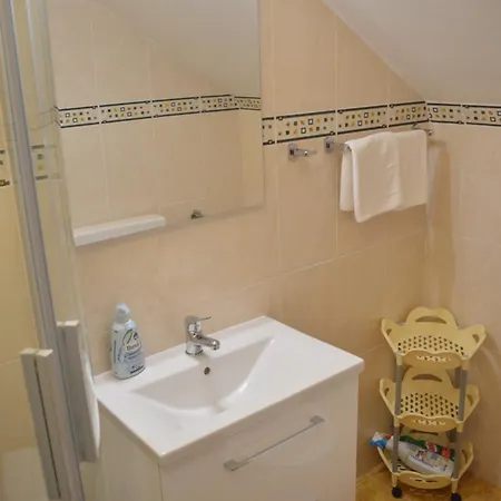 Kiki's Haven By Kristonia Lejlighed