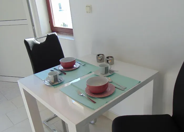 Kiki's Haven By Kristonia * Hvar Town