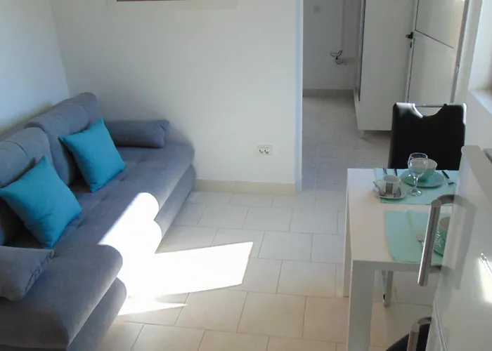 Kiki's Haven By Kristonia Apartamento