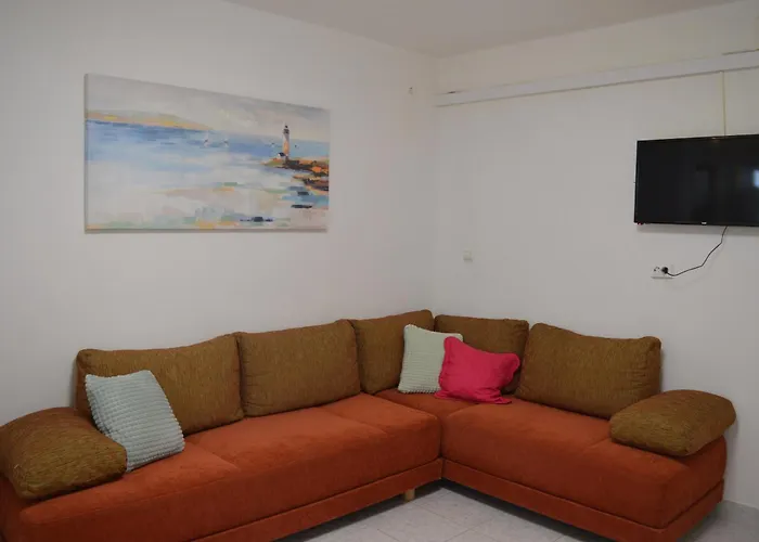 Kiki's Haven By Kristonia * Hvar Town