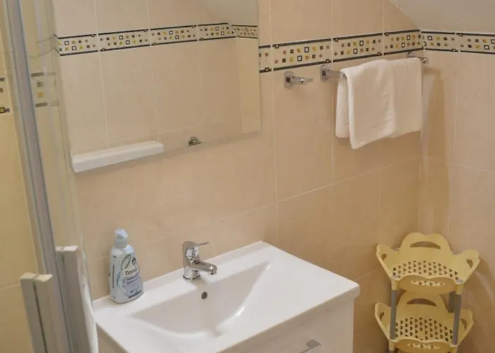 Kiki's Haven By Kristonia Apartamento